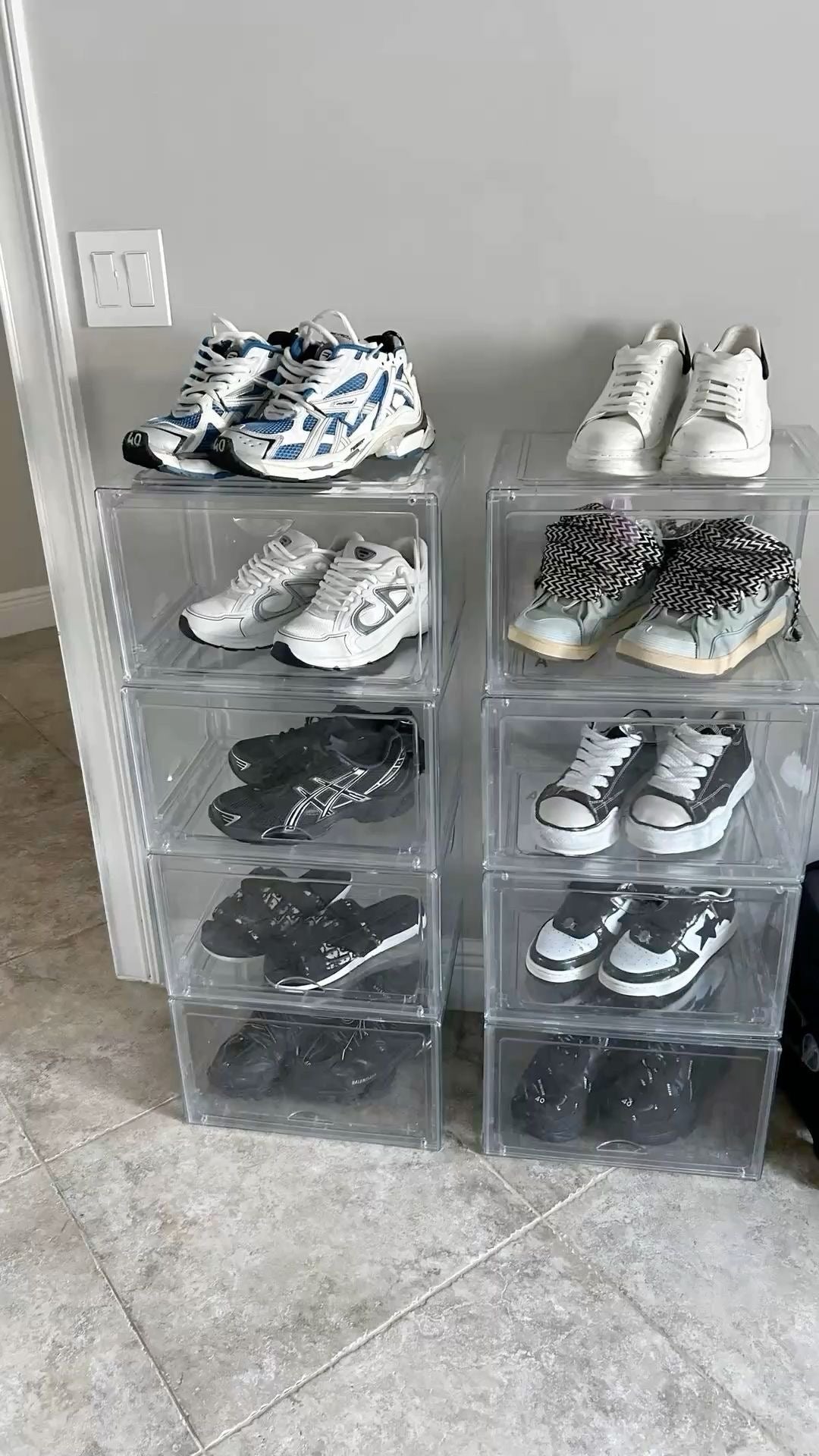 Clear stackable shoe storage box (1- unit)
