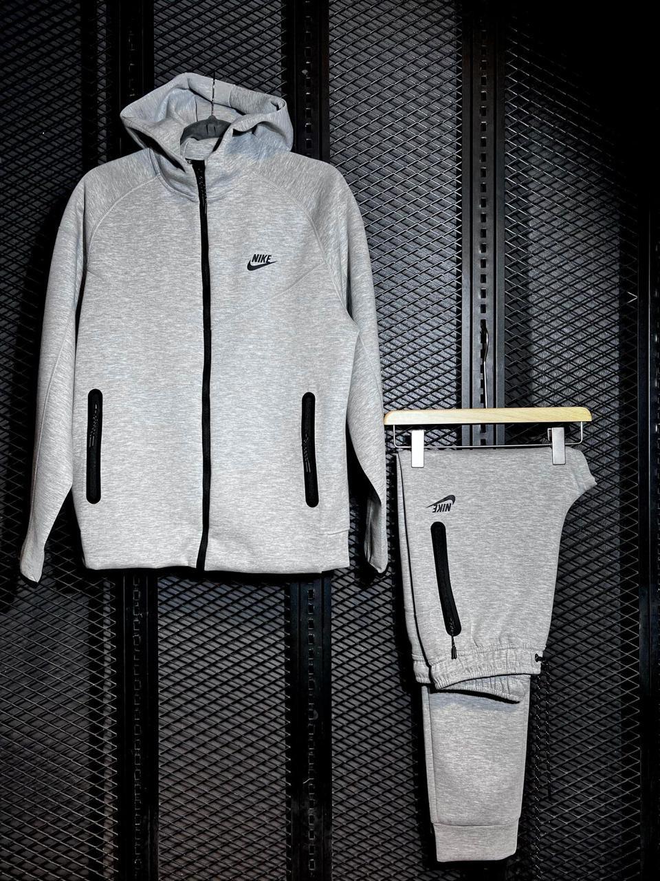 Nike Tech Fleece 'Grey'