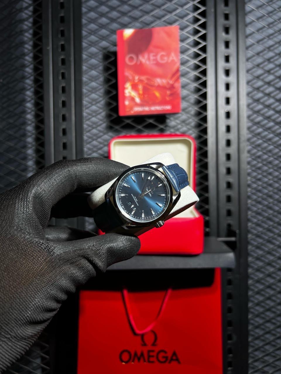 SEAMASTER AQUA TERRA 150M 'Blue Straps'