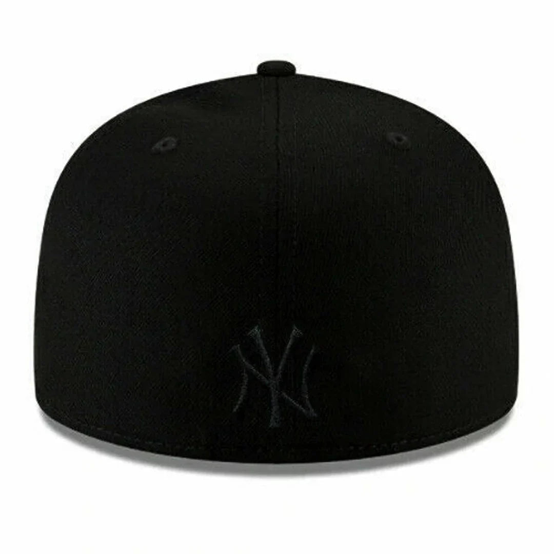 𝙉𝙚𝙬 𝙔𝙤𝙧𝙠 𝙔𝙖𝙣𝙠𝙚𝙚𝙨 59𝙁𝙄𝙁𝙏𝙔 𝙈𝙇𝘽 𝘽𝙡𝙖𝙘𝙠 𝙁𝙞𝙩𝙩𝙚𝙙 𝙃𝙖𝙩 𝙁𝙞𝙧𝙚 𝙁𝙡𝙖𝙢𝙚𝙨 𝙏𝙚𝙖𝙢