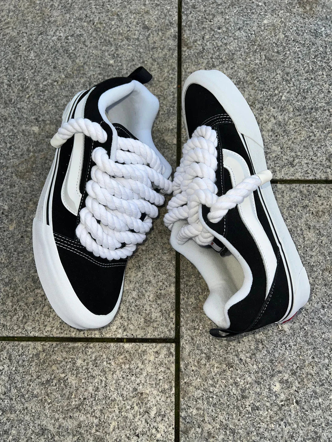 Black knu Skool with X ROPE LACES