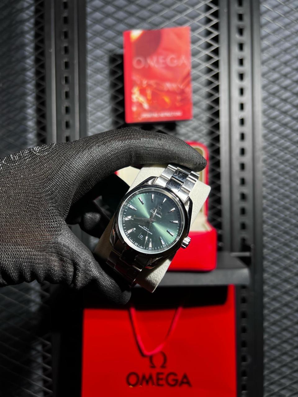 SEAMASTER AQUA TERRA 150M 'Still Straps'