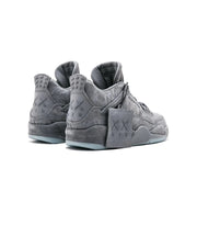 Air Jordan 4 Retro Kaws