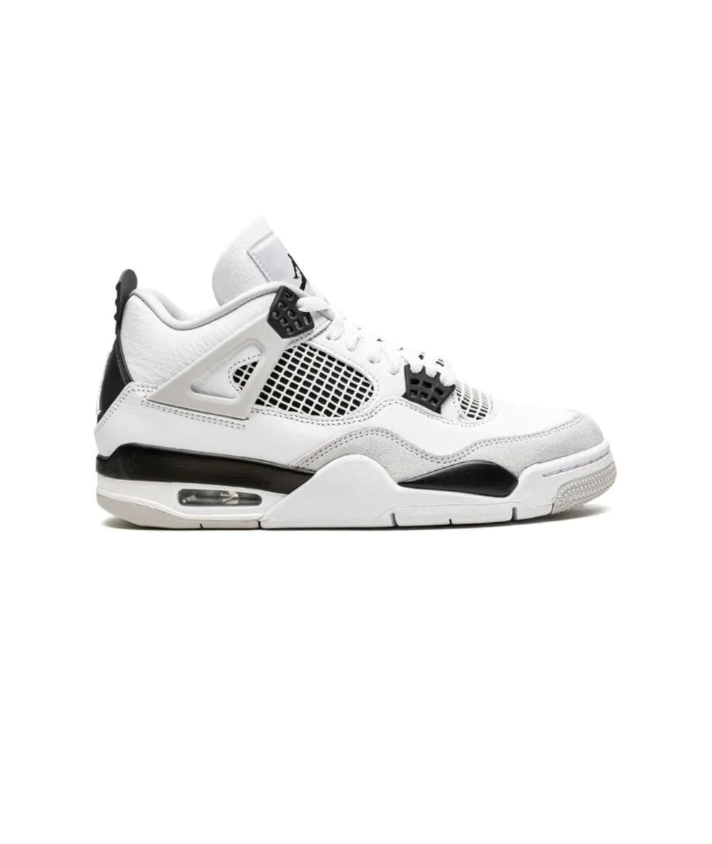 AIR JORDAN  4 RETRO 