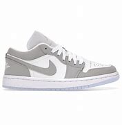 Jordan 1 Low Wolf Grey (W)